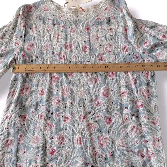 Solitaire Light Blue Floral Embroidered Scalloped Bohemian Blouse Size‎ XL - Image 5