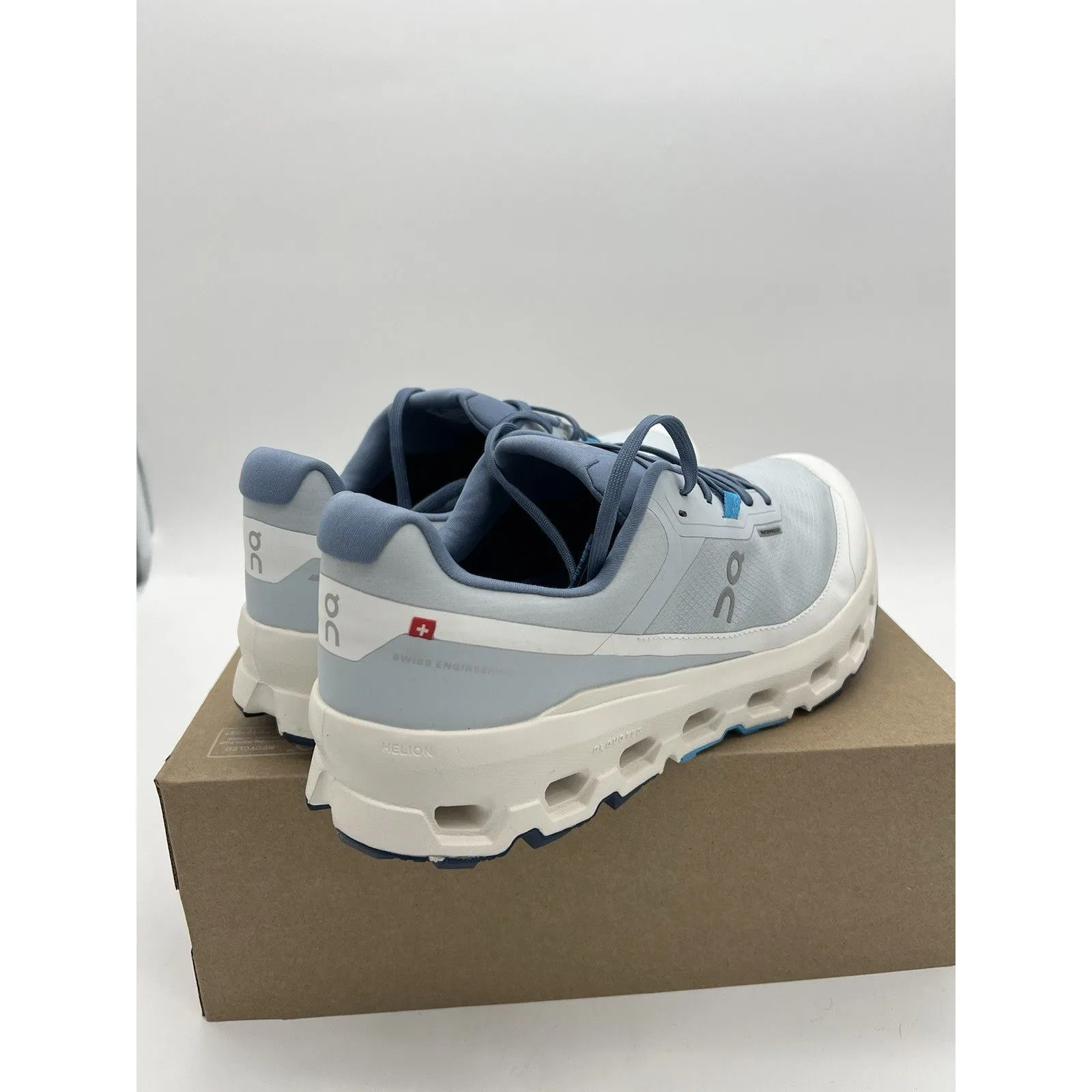 On Cloudvista 2 Waterproof Arctic Ivory Trail Shoe Women's Size 9.5 3WE30163042 Blue - Image 4