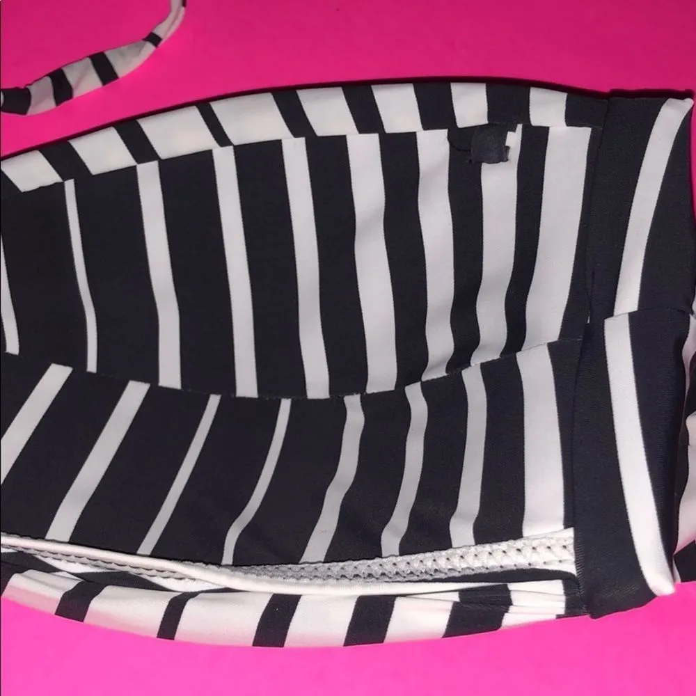 DESPI Bandeau Adventure Bikini Top nwt - Image 7