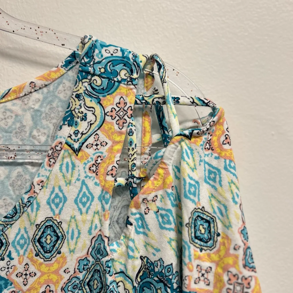 Multicolor Floral Damask Patterned Women Top - Image 2