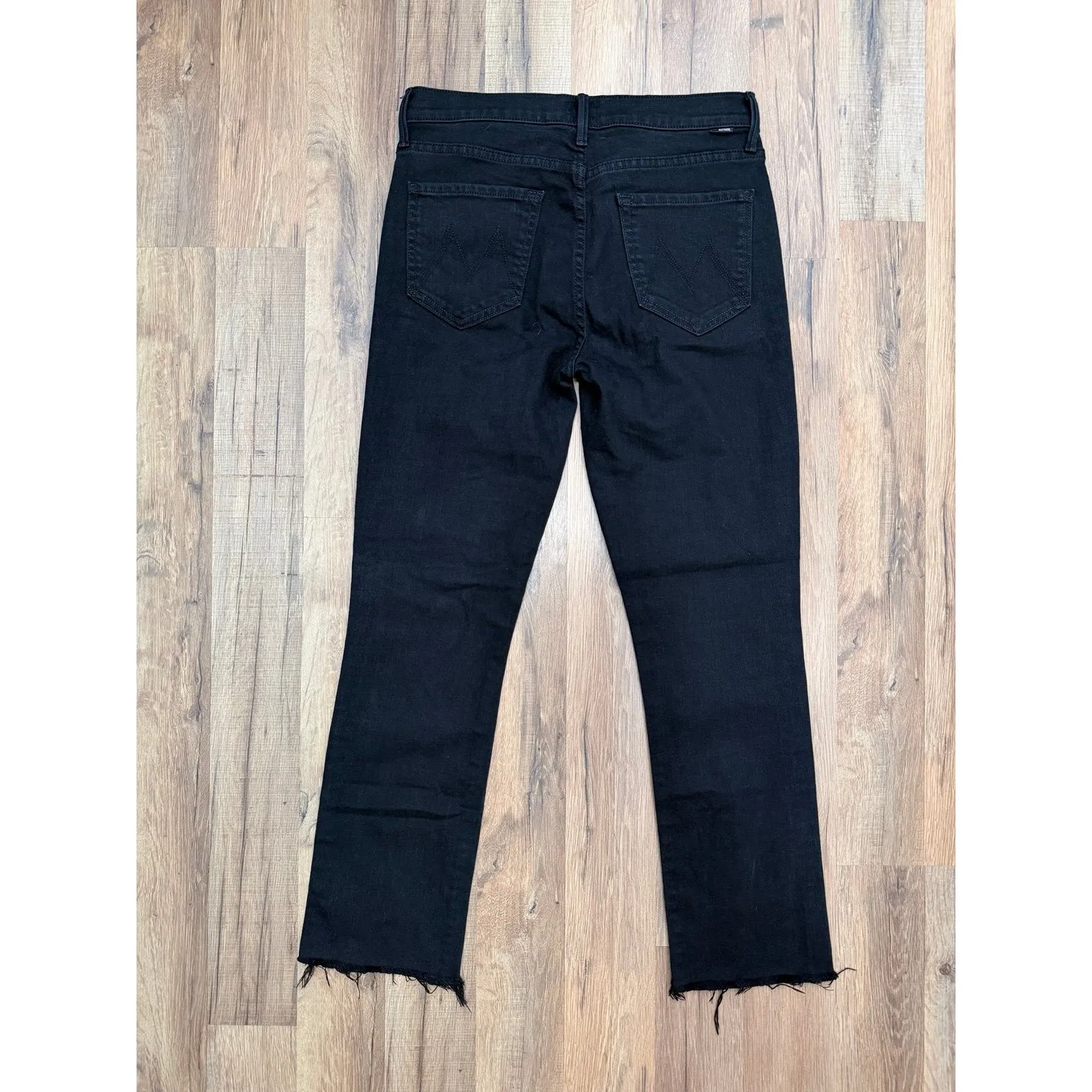 MOTHER The Rascal Ankle Fray Jeans Pitch‎ Black Raw Hem Size 29 - Image 5