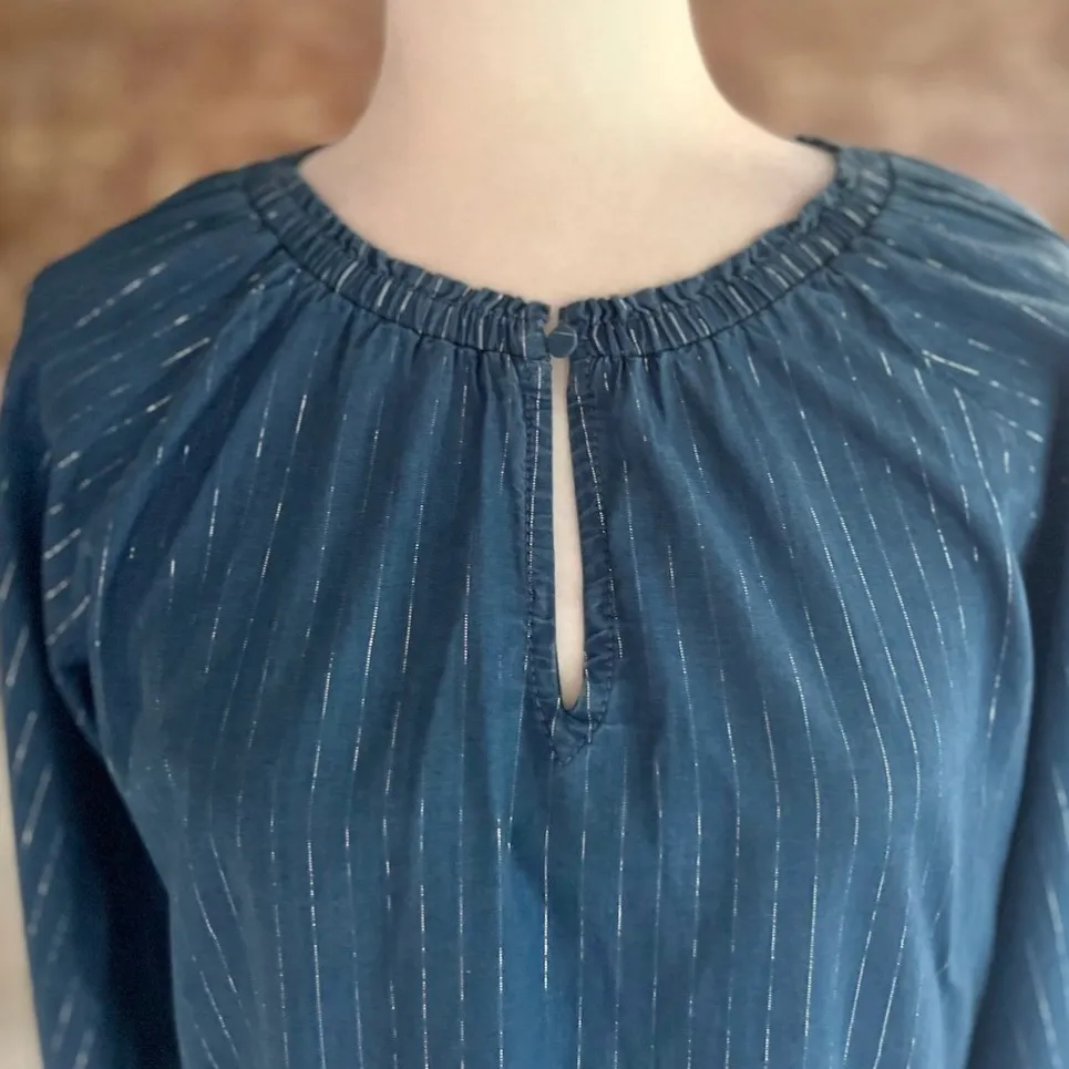 WHBM Top Blue Silver Metallic Striped Long Sleeve Blouse XS Smocked Cuff Party - Image 4