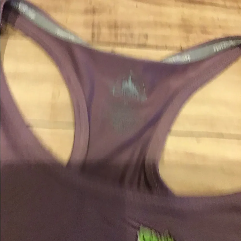 Run disney 2018 two course challenge 19.3 woman’s tank top size medium - Image 6