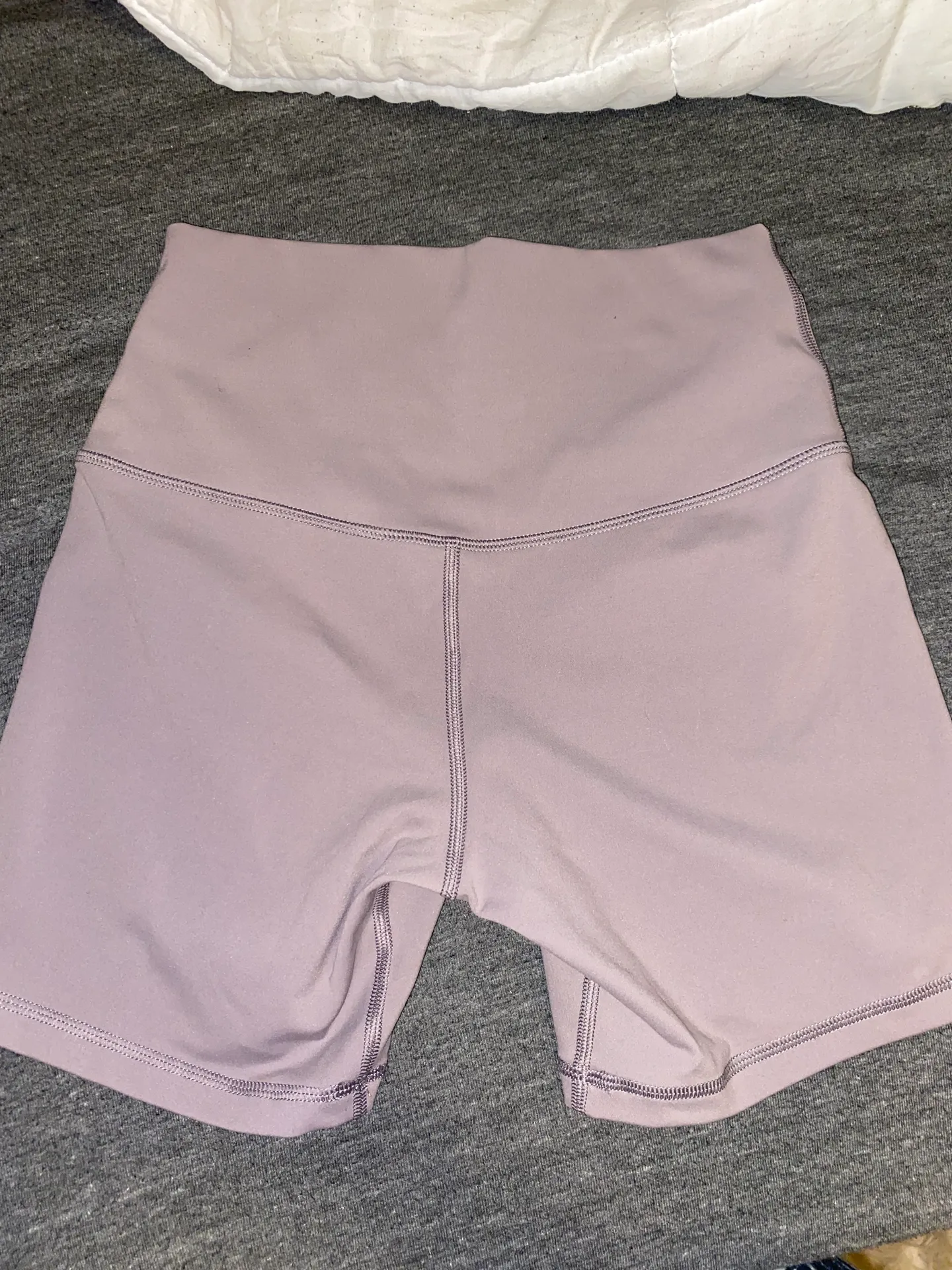 Lululemon shorts - Image 4