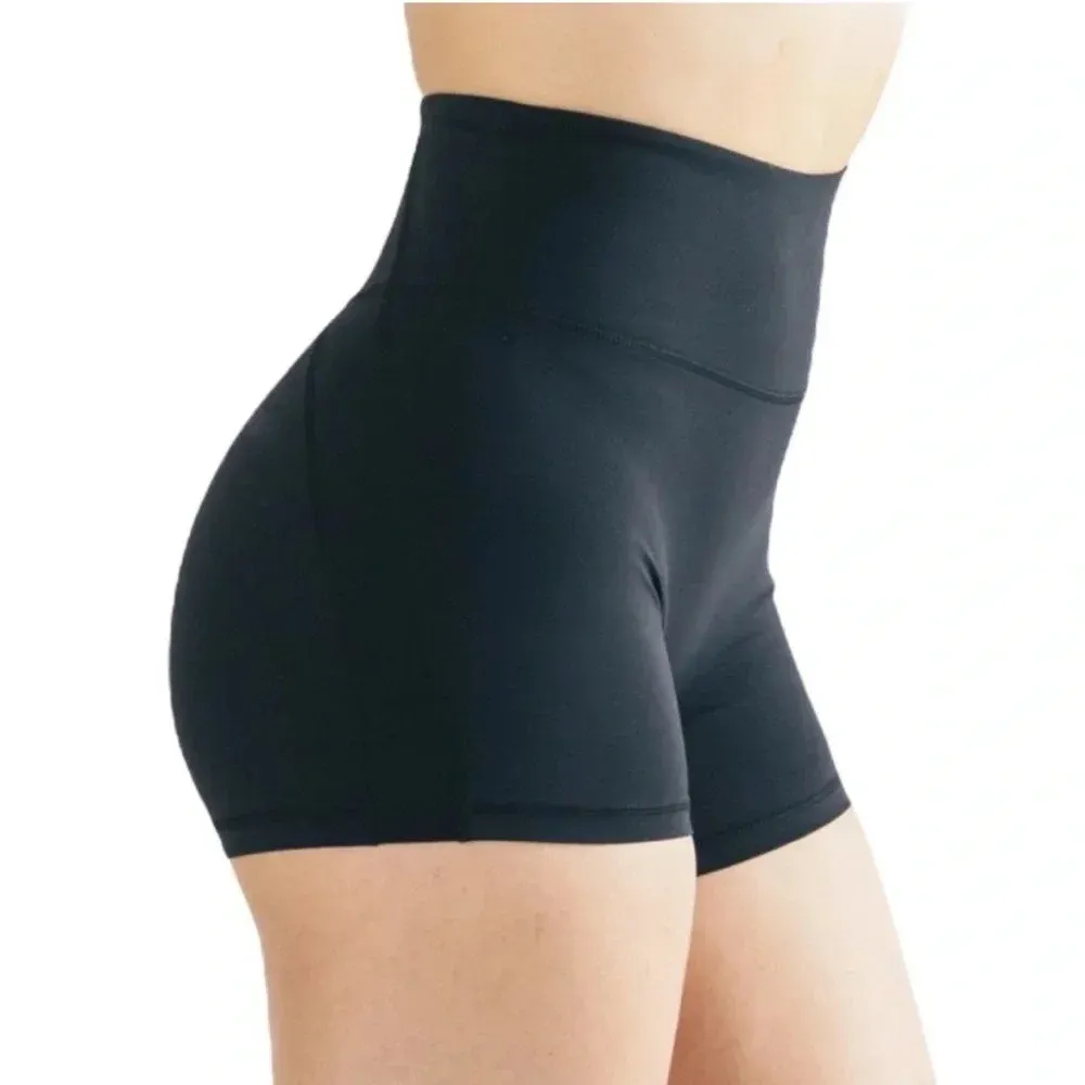 Alphalete Pulse Surge Short 4” Inseam - Image 4