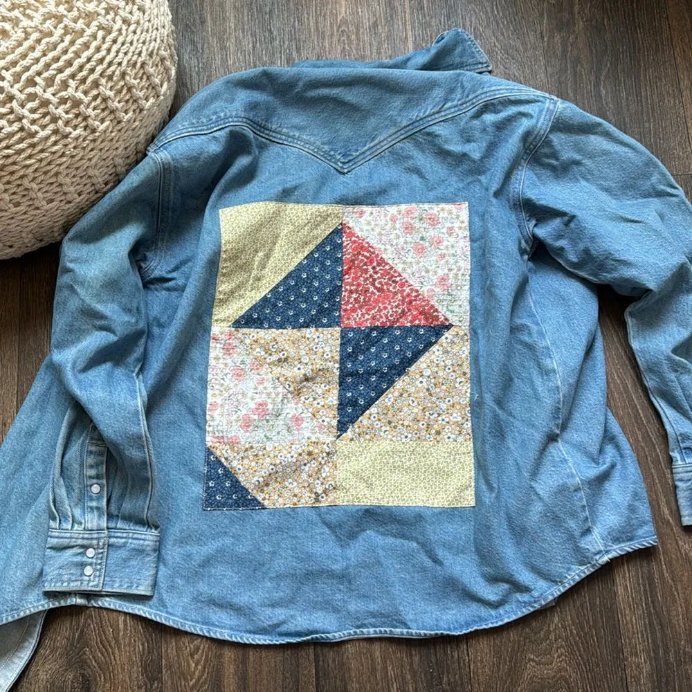 Levi's Levi’s Jean Oversized Button Down - Image 4