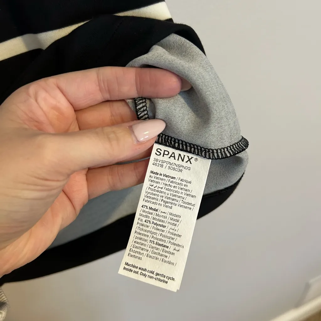 Spanx  Air Essentials Mock Neck Pullover in Black/White Stripe size Small (S) - Image 3