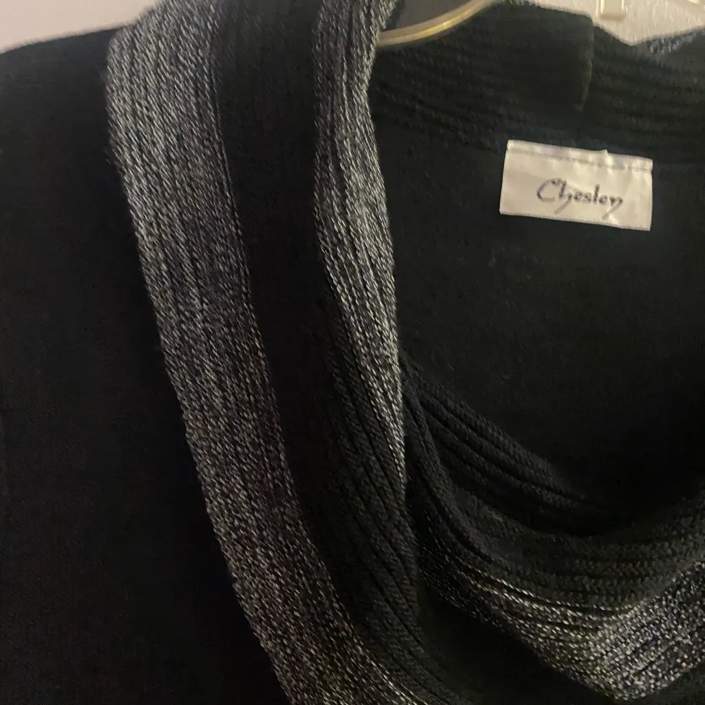 Chelsey Womens Short Sleeve Black Cowl Neck Sweater S Small 34” Gray Accents - Image 2