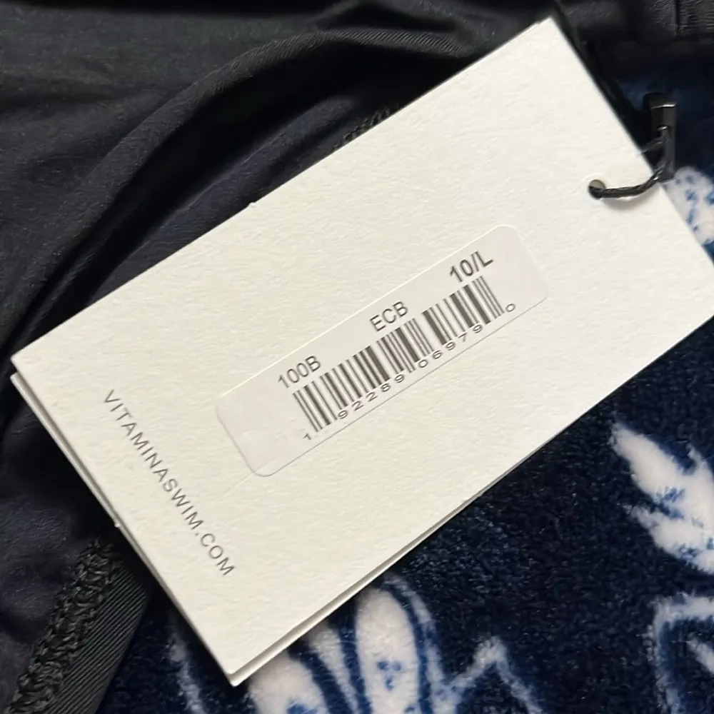 NWT! Vitamin A Zuri Cheeky Bikini Bottom - Image 6