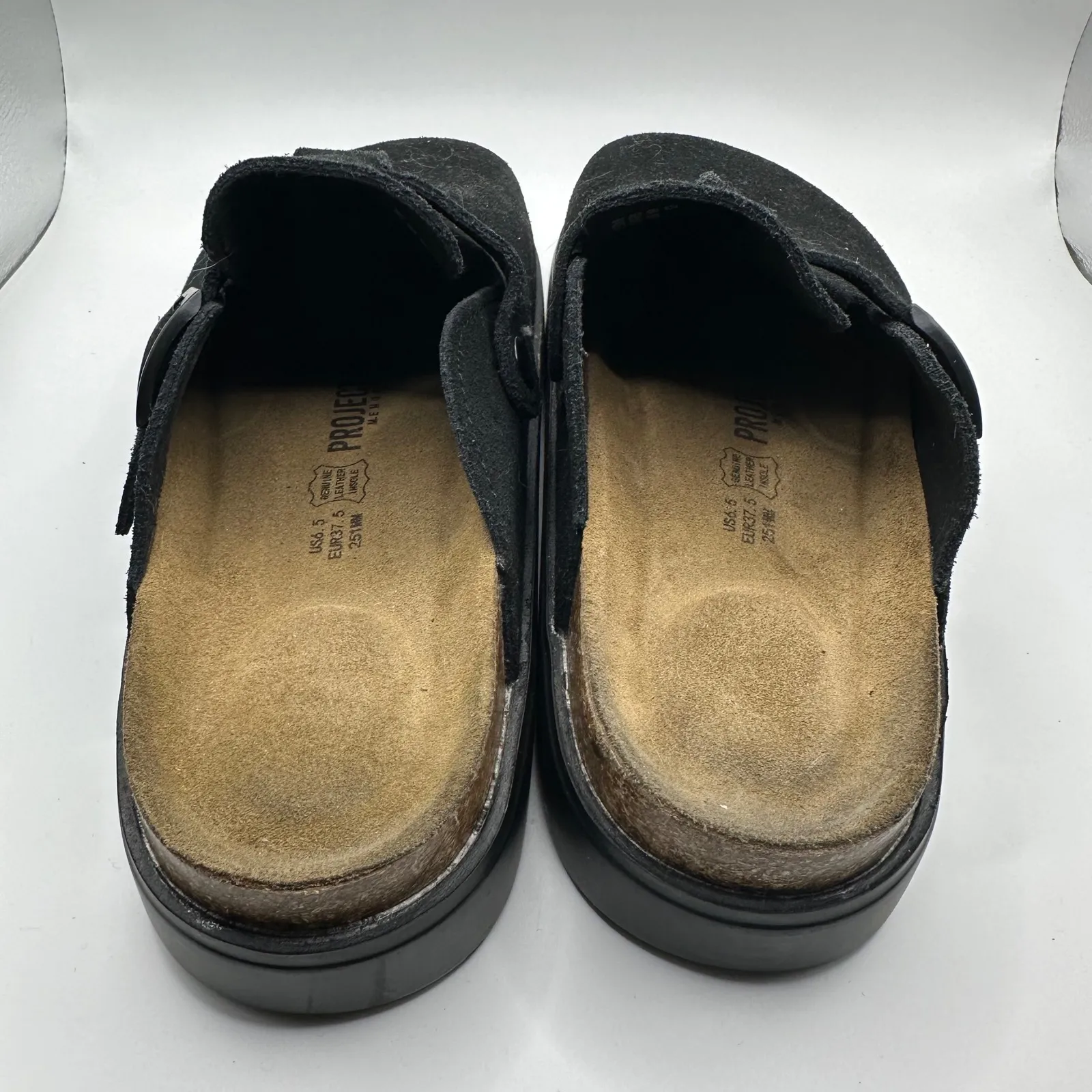 PROJECT CLOUD Black Suede Clogs Mules Cork Footbed Buckle Strap Size US 6.5 - Image 4