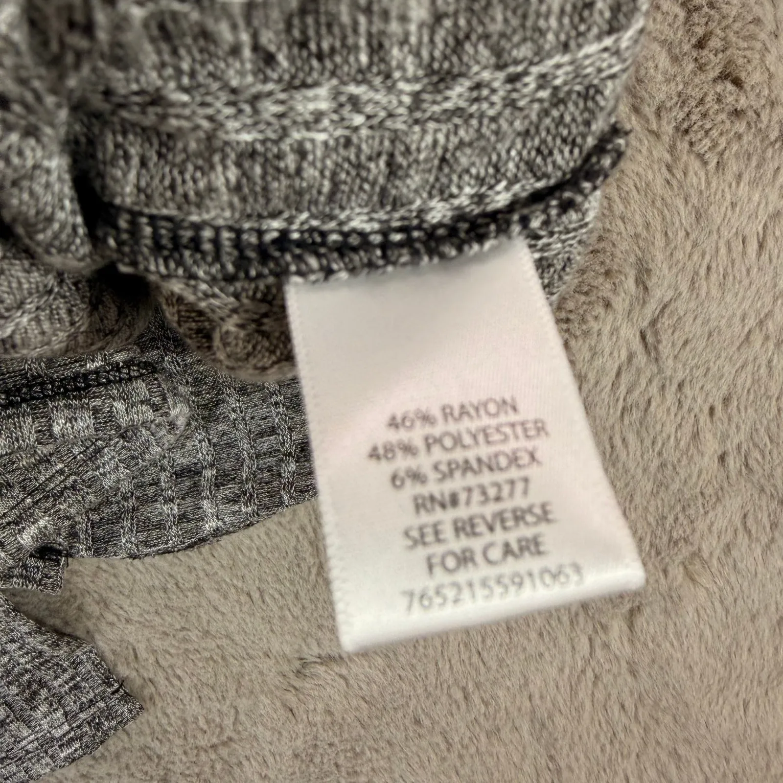 NWT Dana Buchman Convertible Cardigan Womens L Gray Ribbed Knit Button Front - Image 3