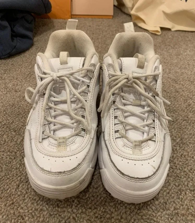 FILA Slightly Worn - Image 6