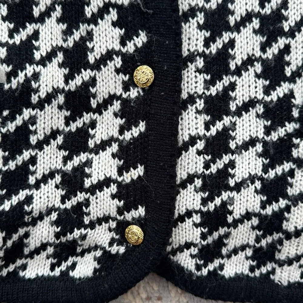 Vintage Crystal Kobe Houndstooth Button Down Cardigan XL Black - Image 2