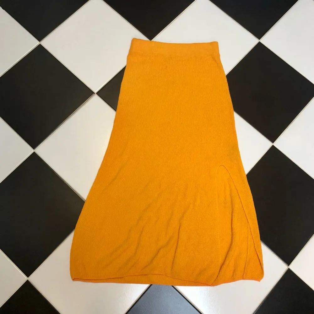 Rag & Bone Soleil Ribbed Knit Skirt Orange Yellow Bright Marigold Tangerine sz L - Image 6