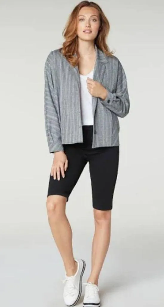 NWT Liverpool Los Angeles Cocoon Button Up Pewter Black Sketchy Stripe - Image 4