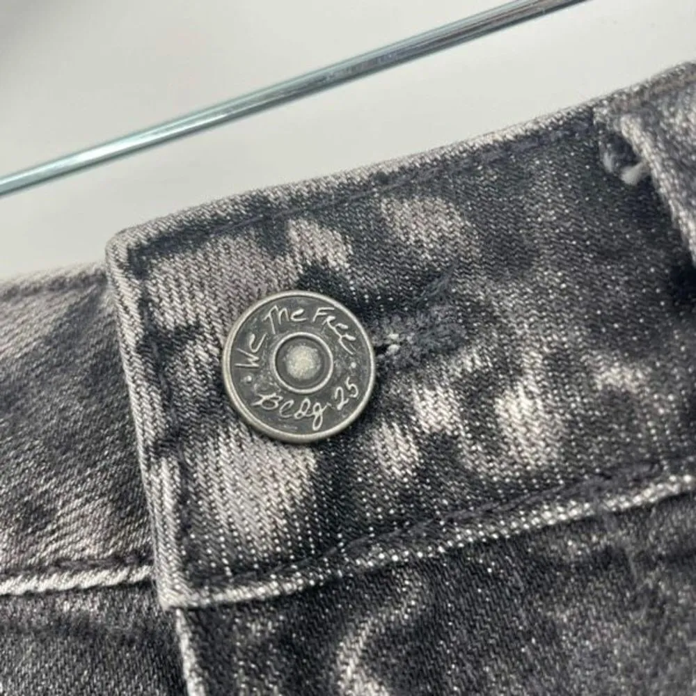 Free People Women’s Maverick Raw Hem‎ Bailey Denim Mini Skirt Black Wash Size 25 - Image 7