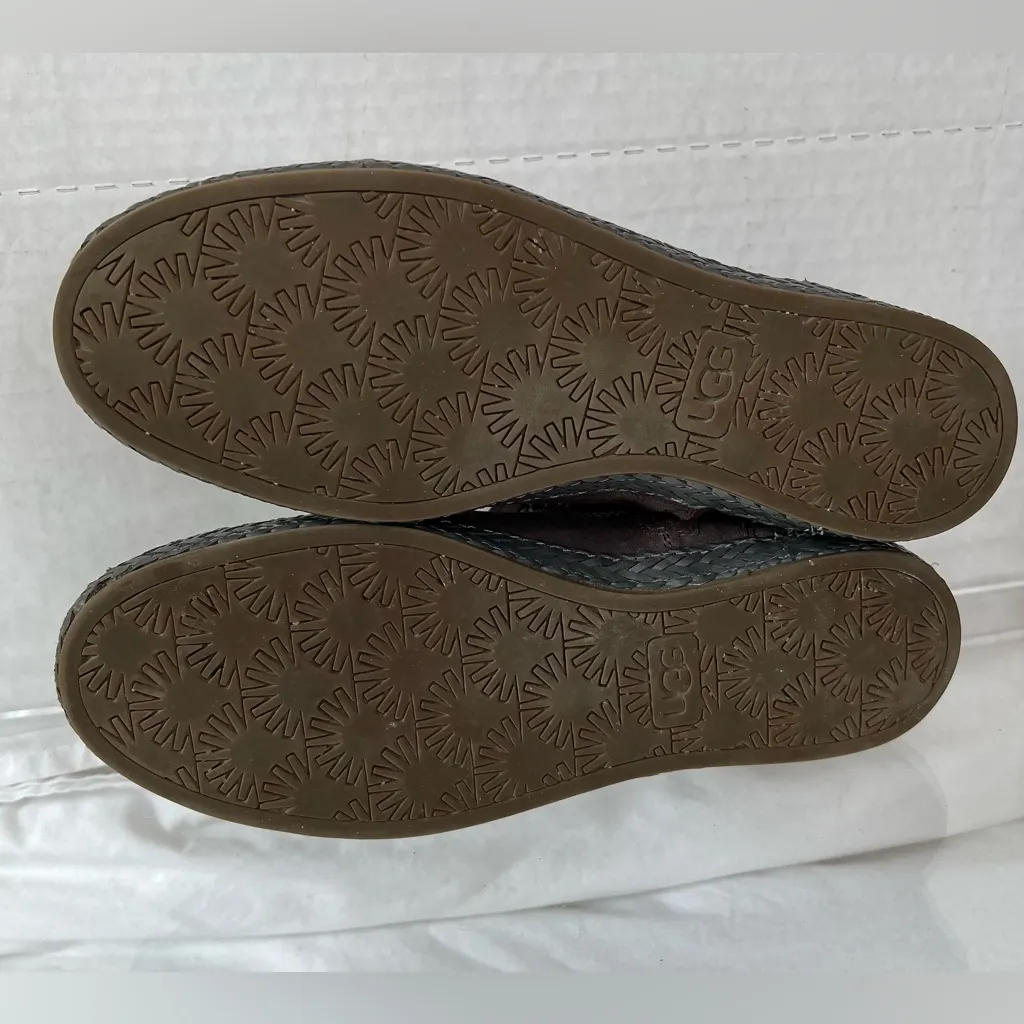 UGG  Kennadi Taupe/Gray Suede Fringe Booties, Women’s 9 - Image 9