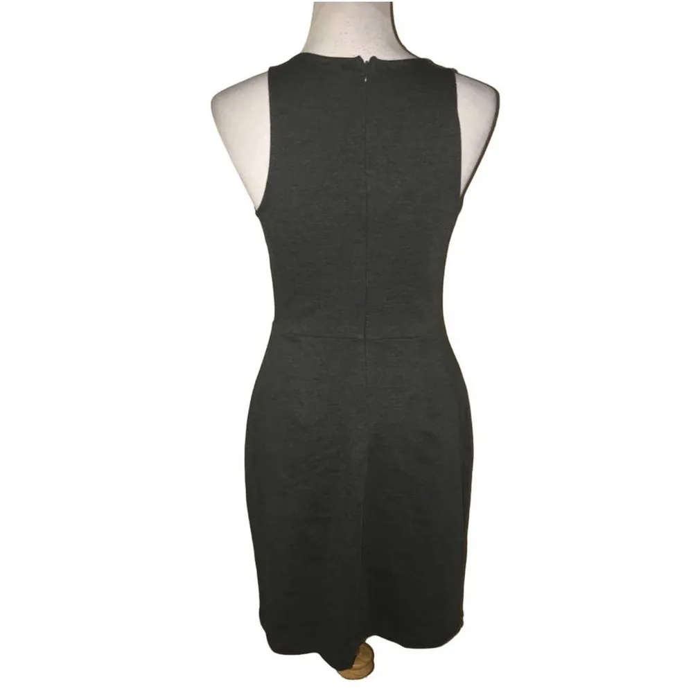 OLD NAVY GRAY STRETCH FIGURE FLATTERING DRESS SMALL - Image 2