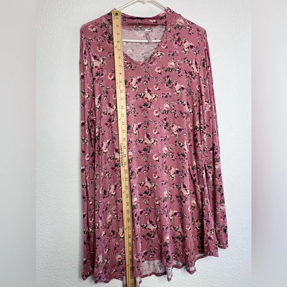 Floral Pink V-Neck Top long sleeve size Xl long sleeve - Image 3