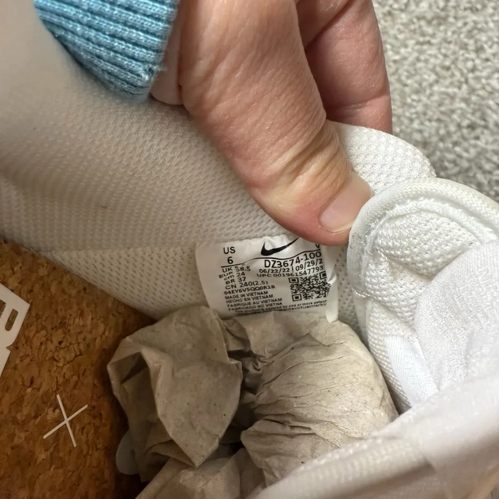 BRAND NEW Nike x Billie Eilish Air Force 1 Low Triple White Sneakers Size 6M/7.5 - Image 16