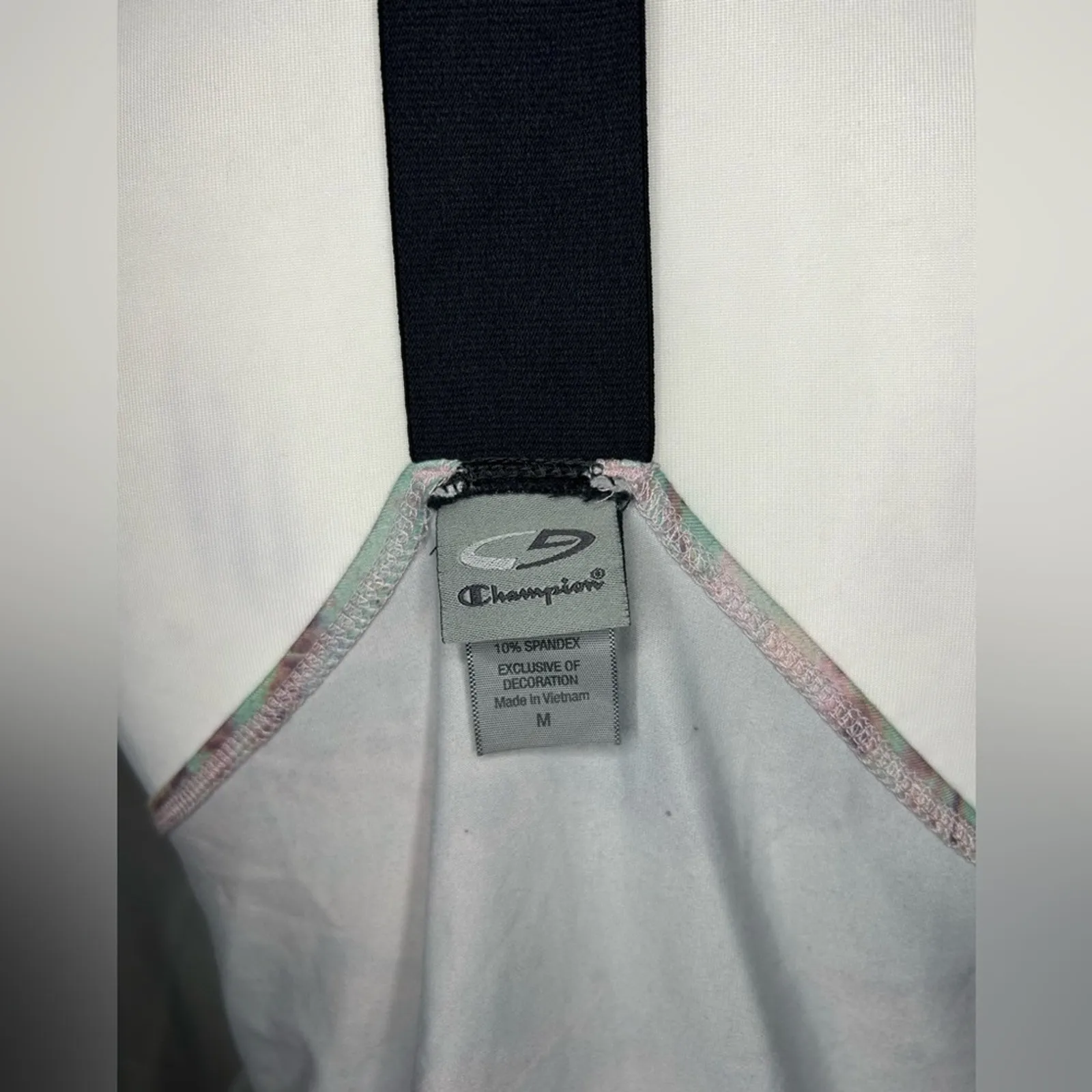 Gently Used Champion Tank Top Size Medium - Image 4