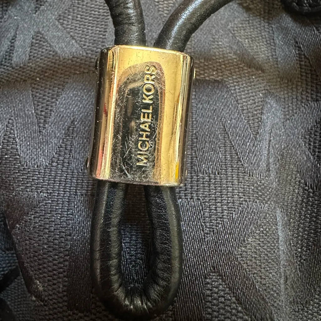 Michael Kors Ludlow Black Leather Canvas Gold Hardware Shoulder Bag Clean Inside - Image 11