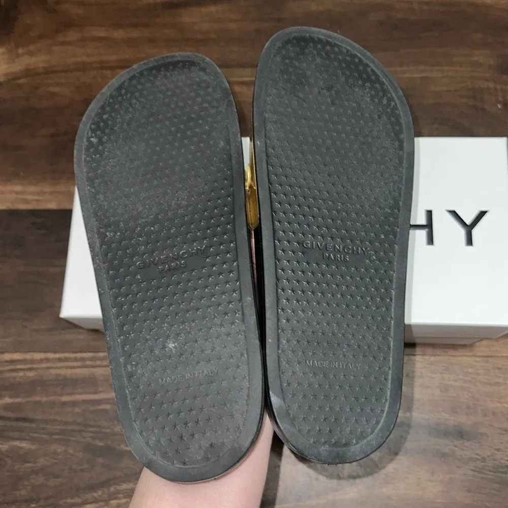 Givenchy Logo-Embossed Pool Slide Sandals in Size 41 (11) - Image 3