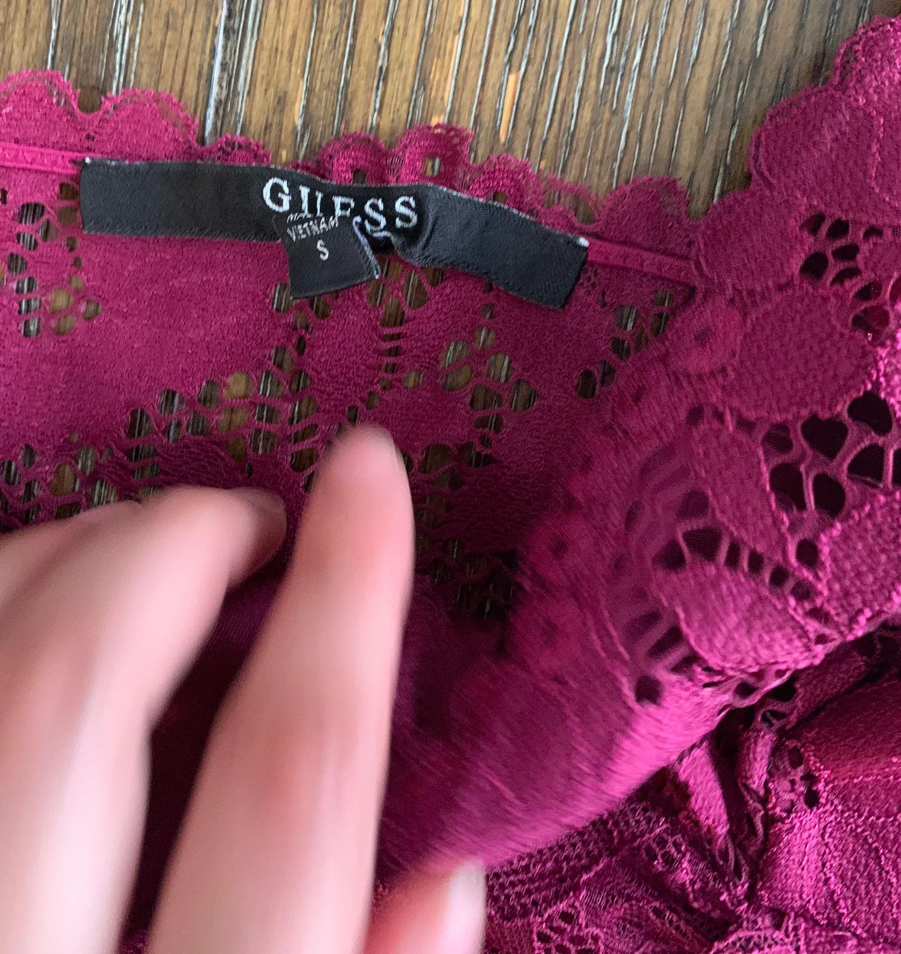 Guess NWT  LACE BODYSUIT - Image 7