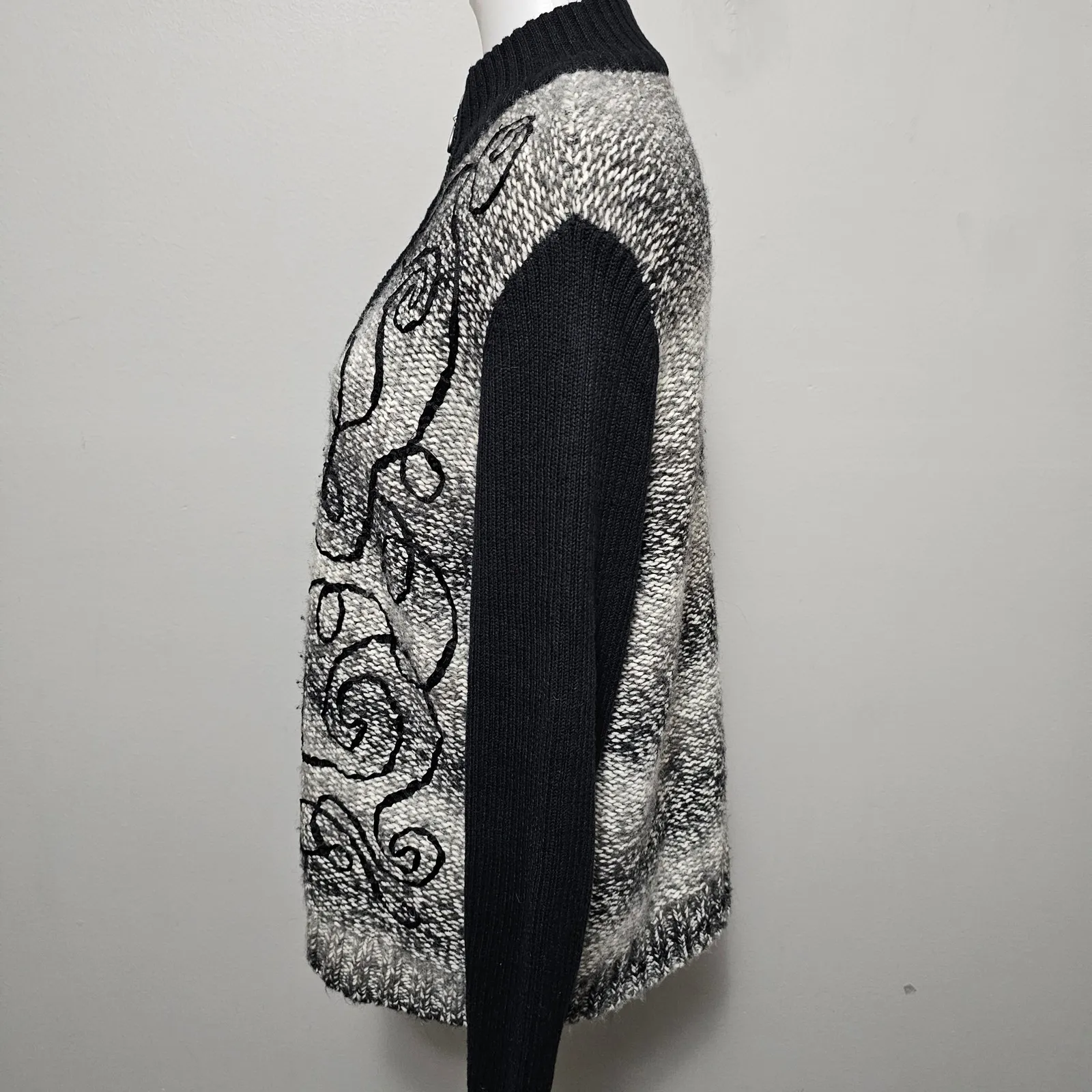 Breckenridge Black White Full Zip Mock Neck Sweater Jacket Size L Scandinavian - Image 3