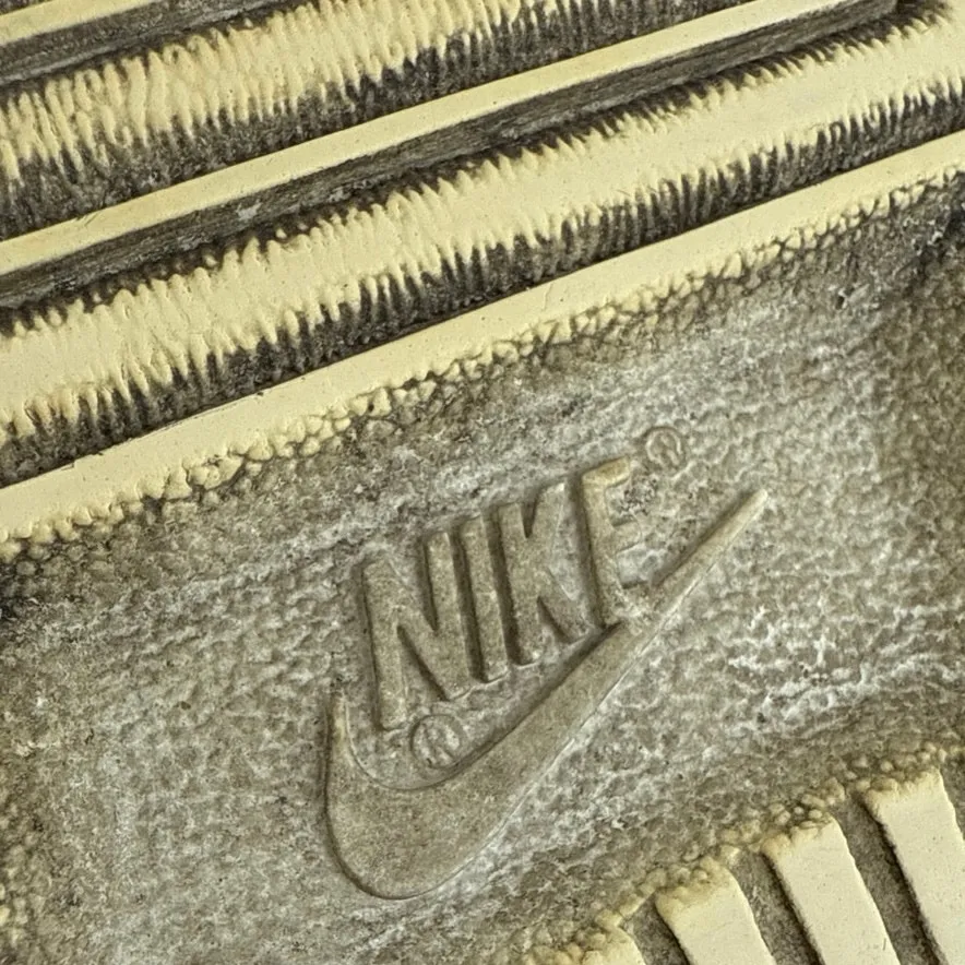 Nike Air Force 1 Men's White Low Top Lace Up Sneakers Athletic Running Shoes 9.5 - Image 8