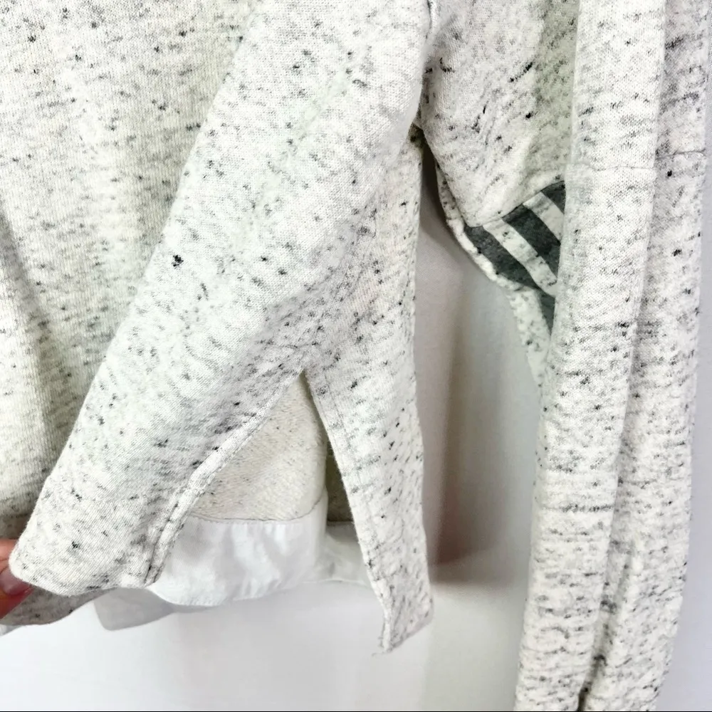 Adidas Heathered Gray Cropped Knit Crewneck Sweatshirt L - Image 4