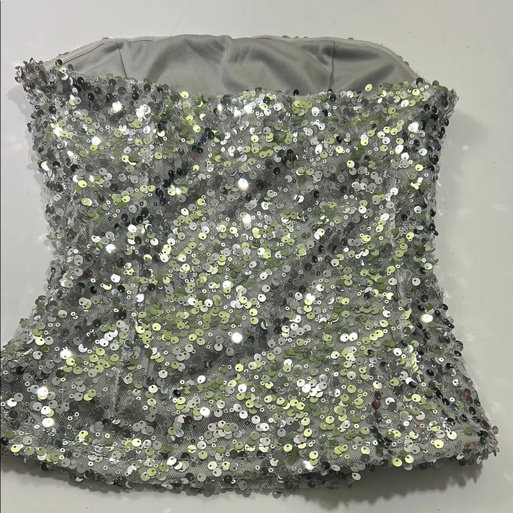 Sequin Strapless Top - Image 9