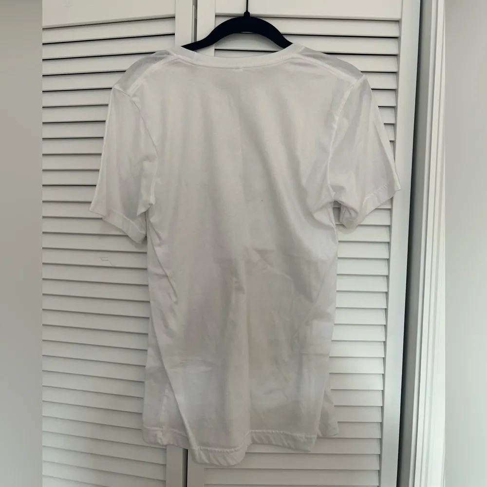 St. Patrick’s Day Lucky T Shirt Green Size M - Image 2