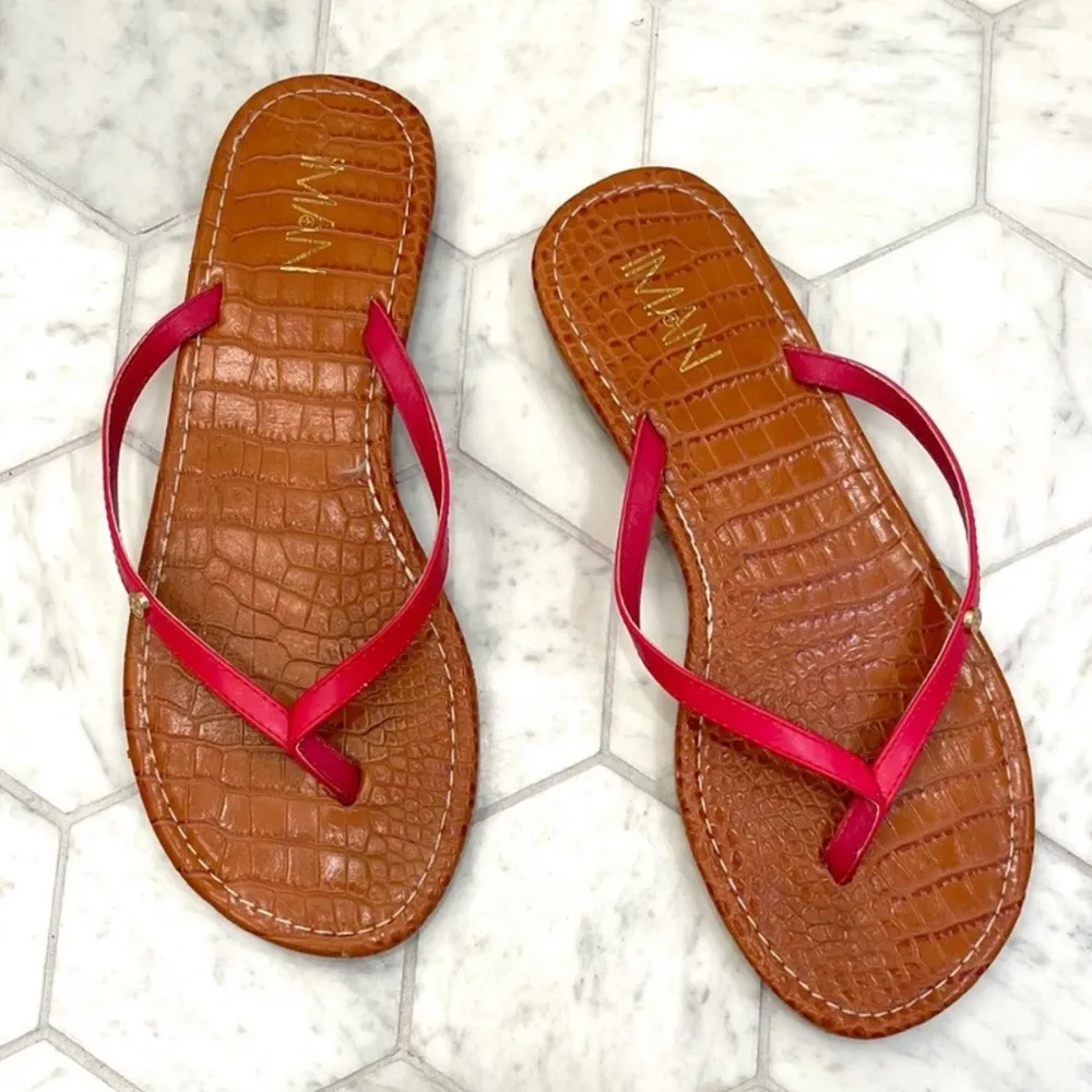 IMAN Pink and Tan Flip Flop Sandals Size 8.5 Casual - Image 5