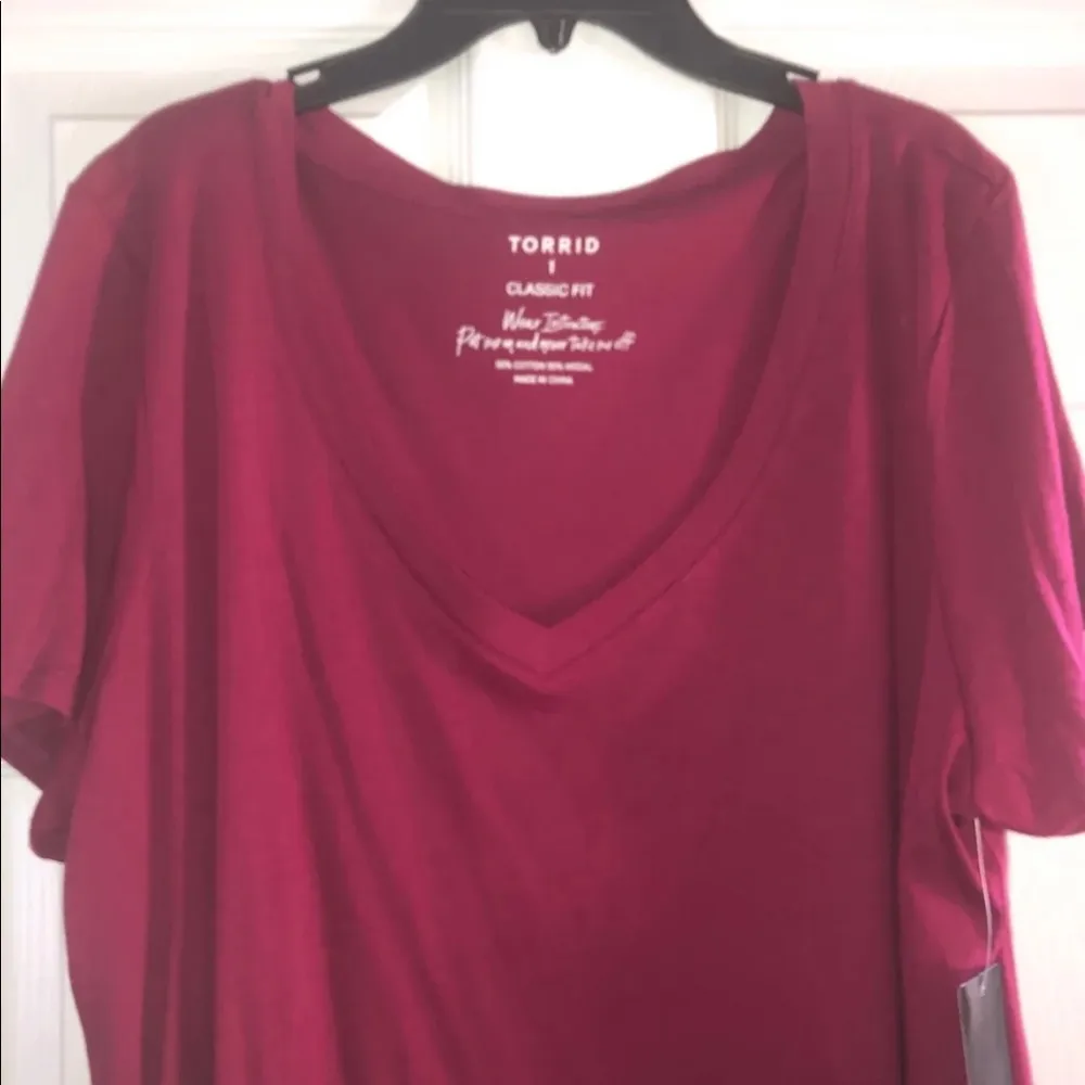 NWT Torrid Ladies T Shirt - Image 2