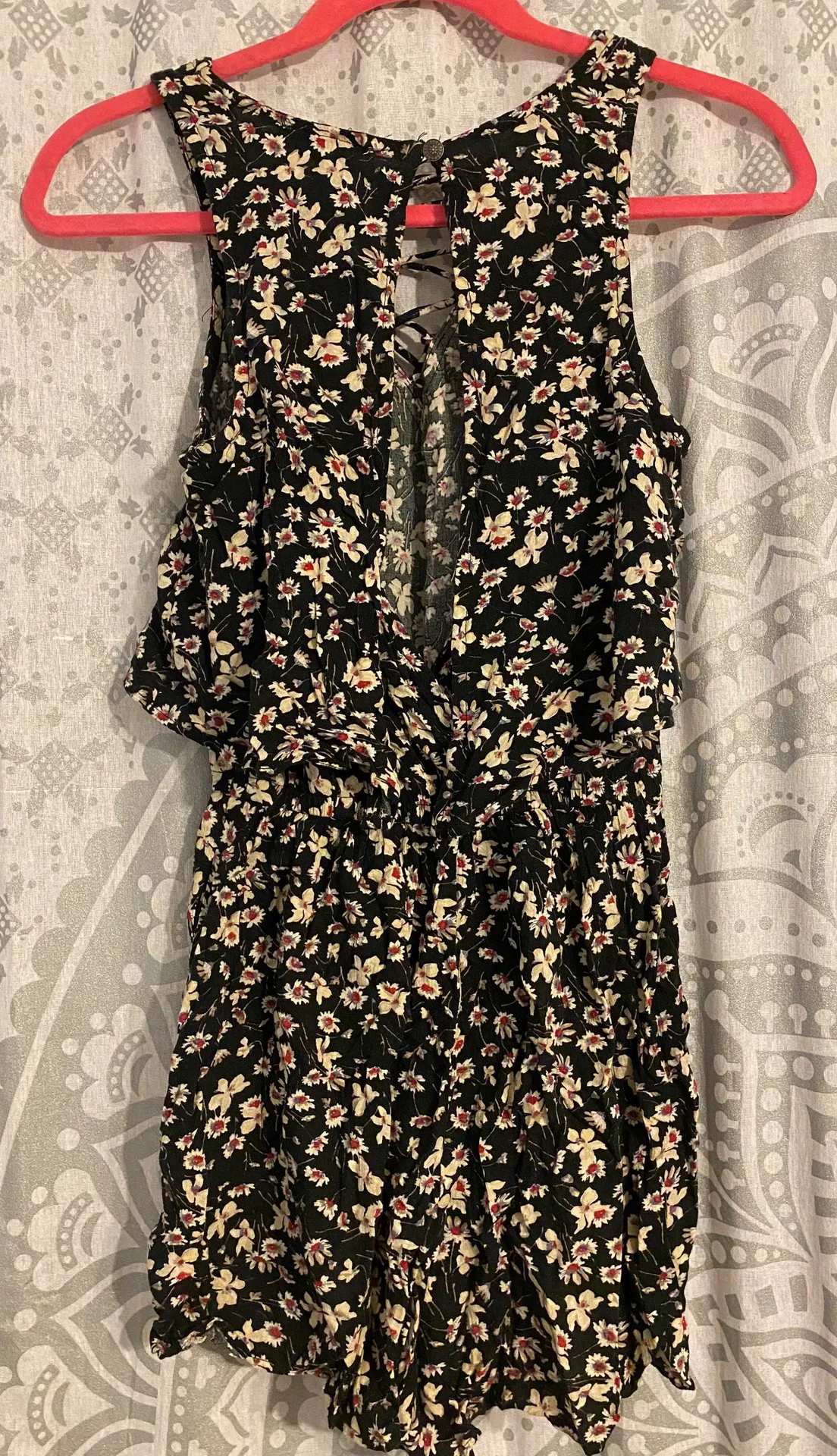 American Eagle Black Floral Romper XXS - Image 3