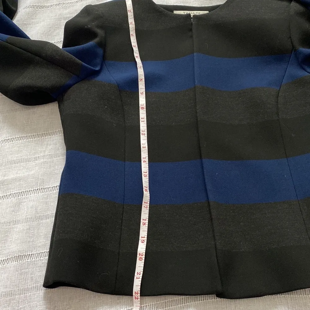 Tahari structured blazer with bold black and blue strips. - Image 10
