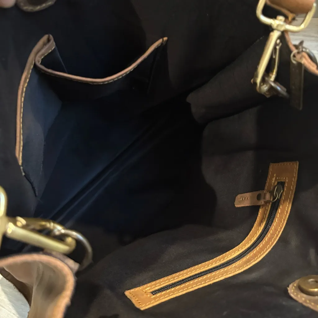 Le Papillon Large Brown Leather Tote - Image 16