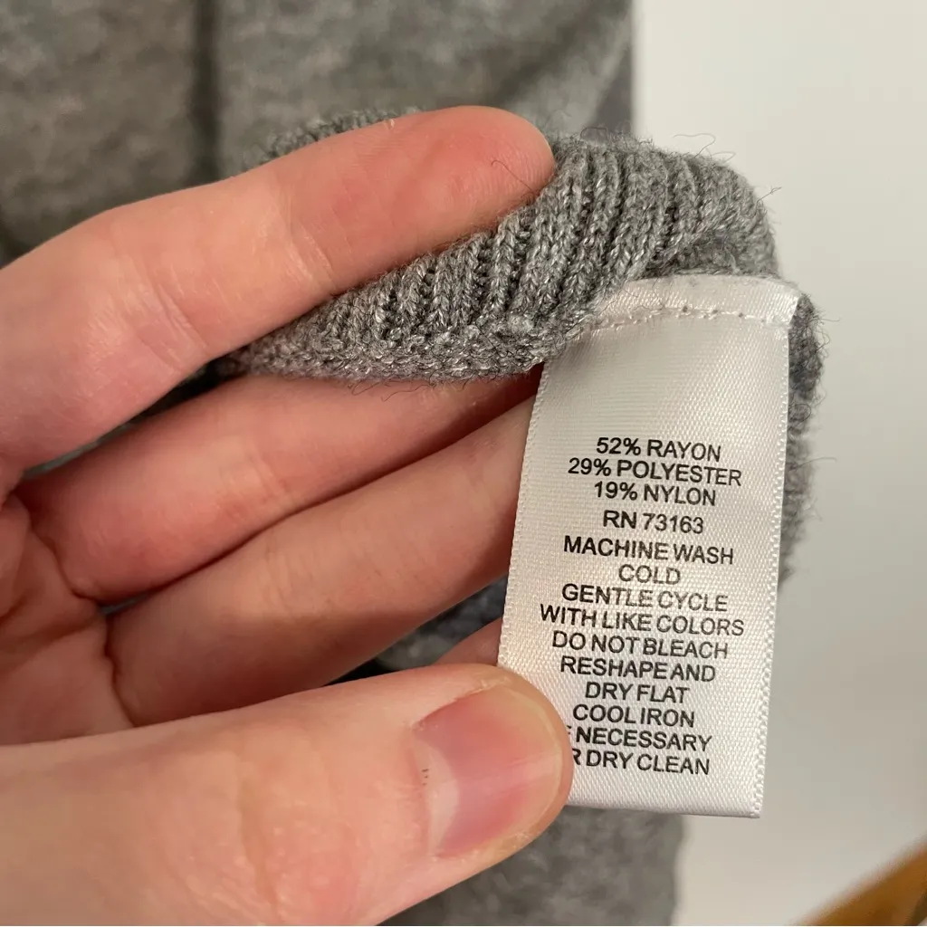 CABLE & GAUGE Cowl Neck Sweater Gray Flecked Speckled Hi-Lo Hem Tunic Sweater L - Image 11