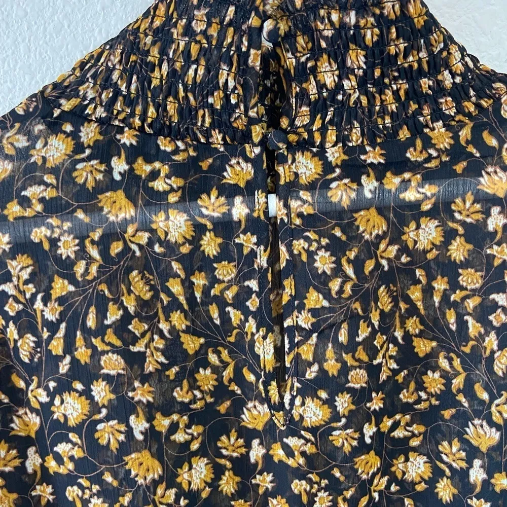 Mink Pink Mira Shirred Top Medium NWT - Image 7