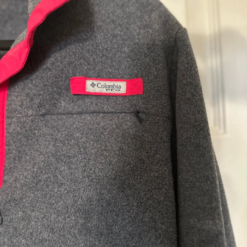 Columbia  Gray and Pink Pullover - Image 3