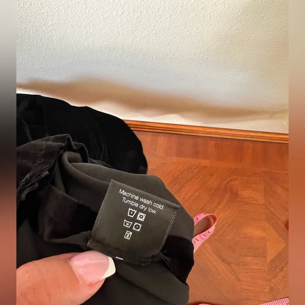 Norma Kamali NWT Wide-Leg High-Waist Velvet Pants Size XL - Image 11