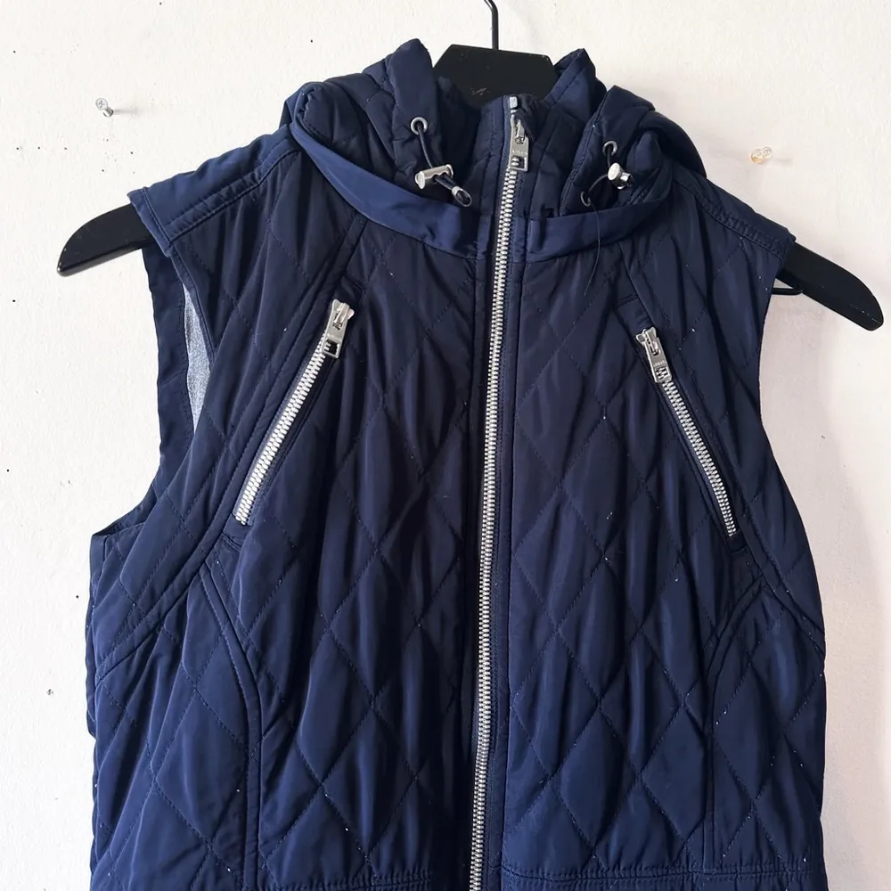 Athleta Teton Navy Quilted Hooded Zip Front Utility Vest Women's Size XS - Image 4