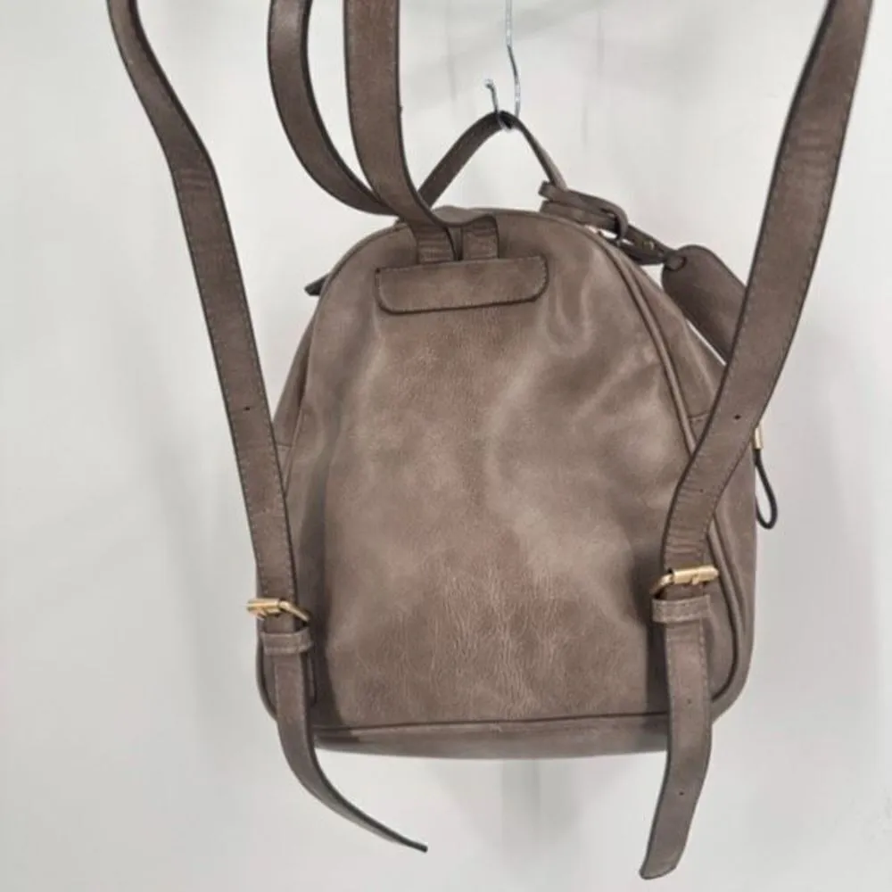 Soleā Society Women's Brown Gray Faux LeatherāLined Adjustable Mini Backpack Bag - Image 5