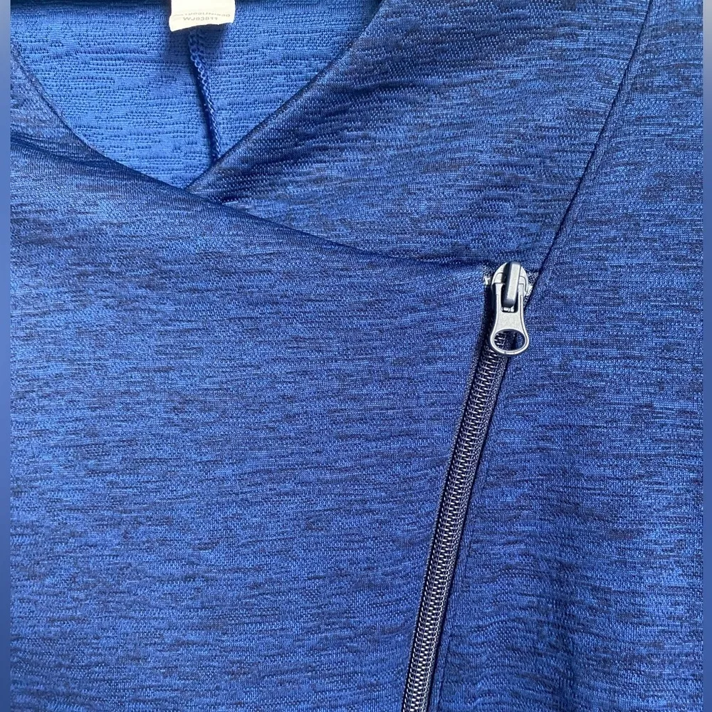 Rare New Balance Isaac Mizrahi Women's Asymmetric Zip Knit Bomber Style Jacket - Image 4