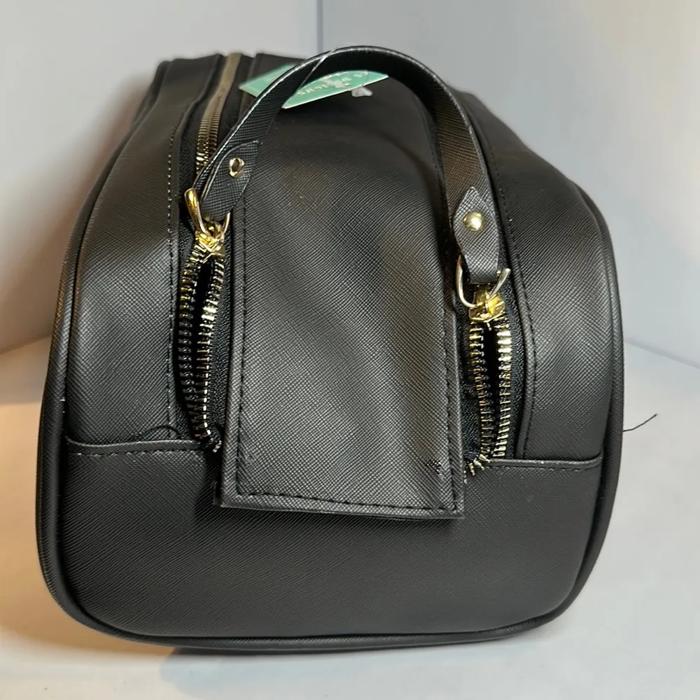 NWT “Beau” by Rachel Brown Cosmetic Bag - Image 3