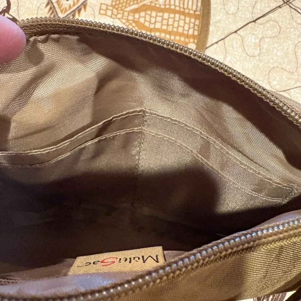 Multisac Crossbody Purse Loads Of Pockets Great Organizer Bag. Dark khaki/olive Brown - Image 8