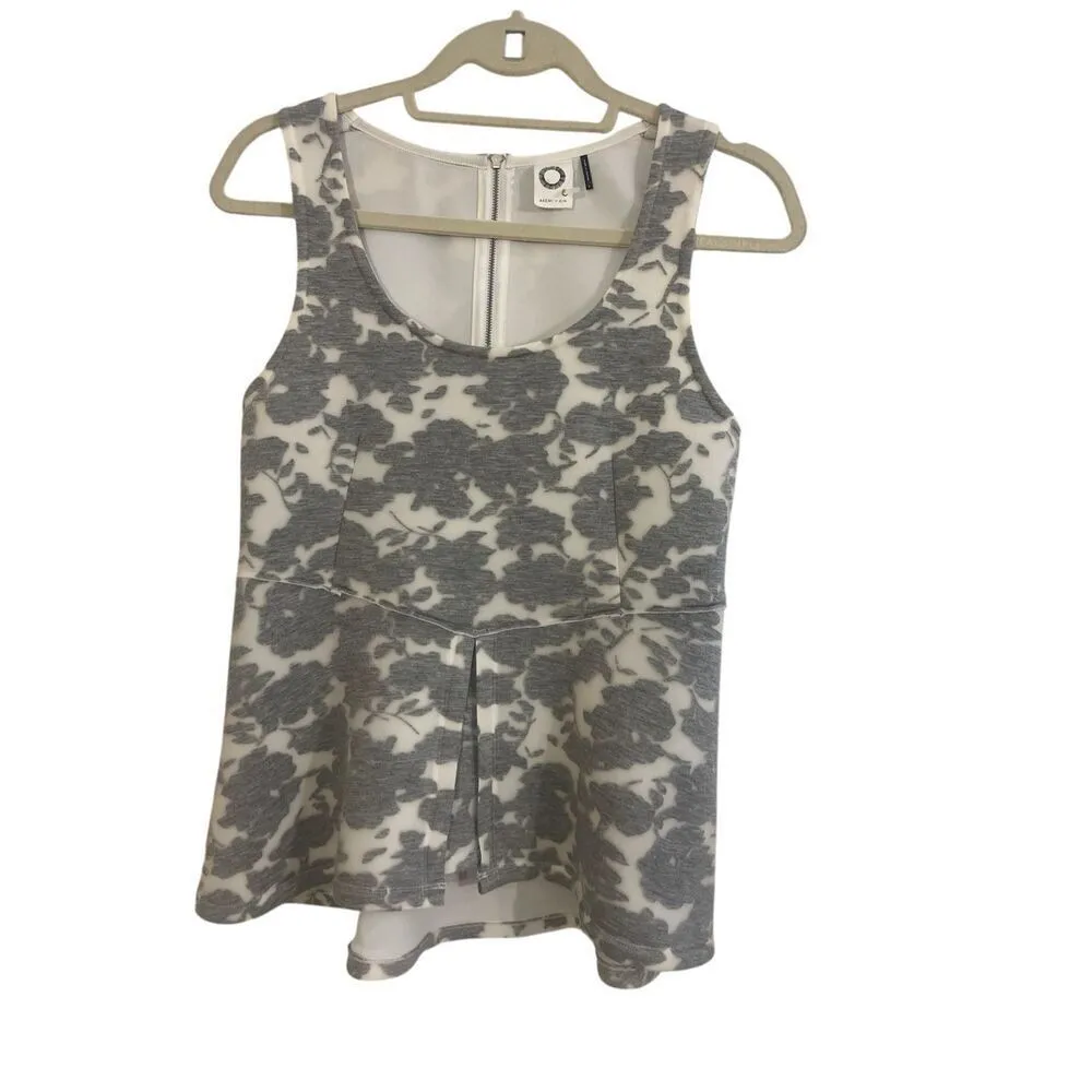 Anthropologie Scuba lace peplum top by Akemi + Kin small - Image 3