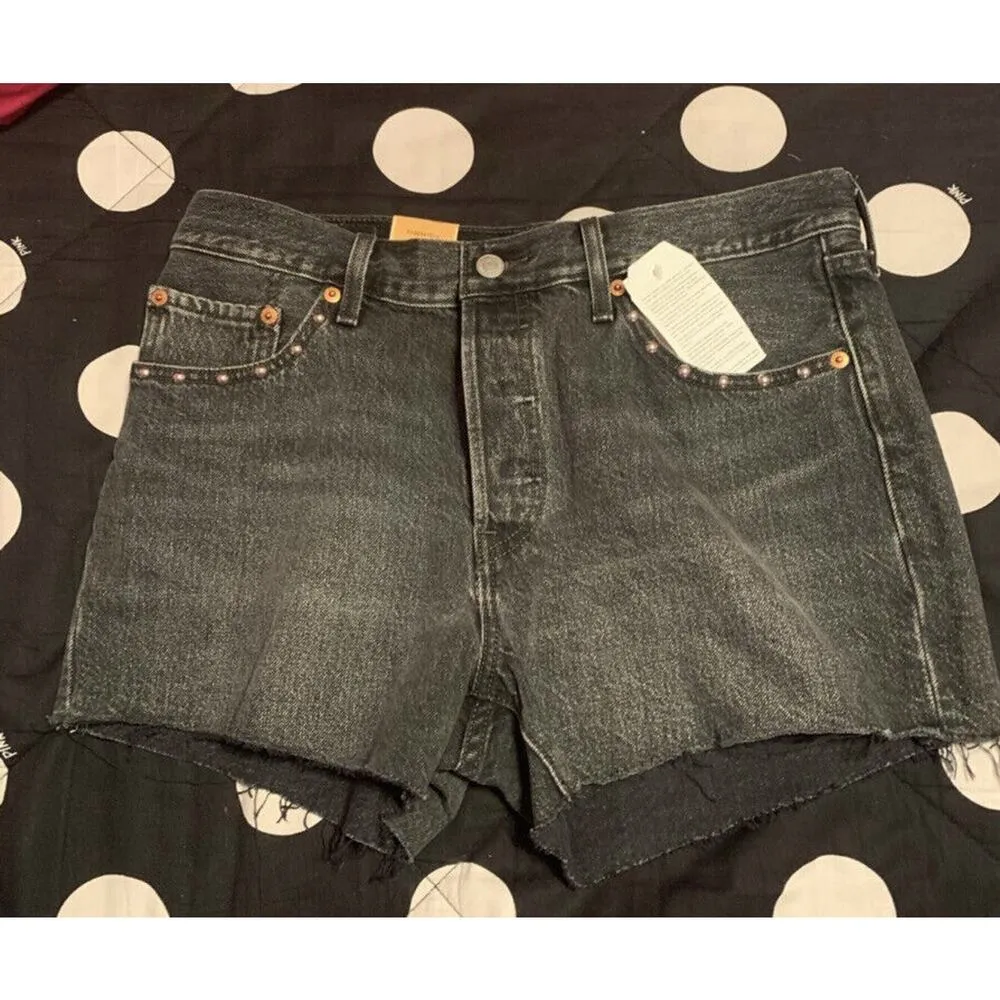 New Levis 501 Black Women Denim Cut Off Shorts Studded Pockets Size 29 - Image 6