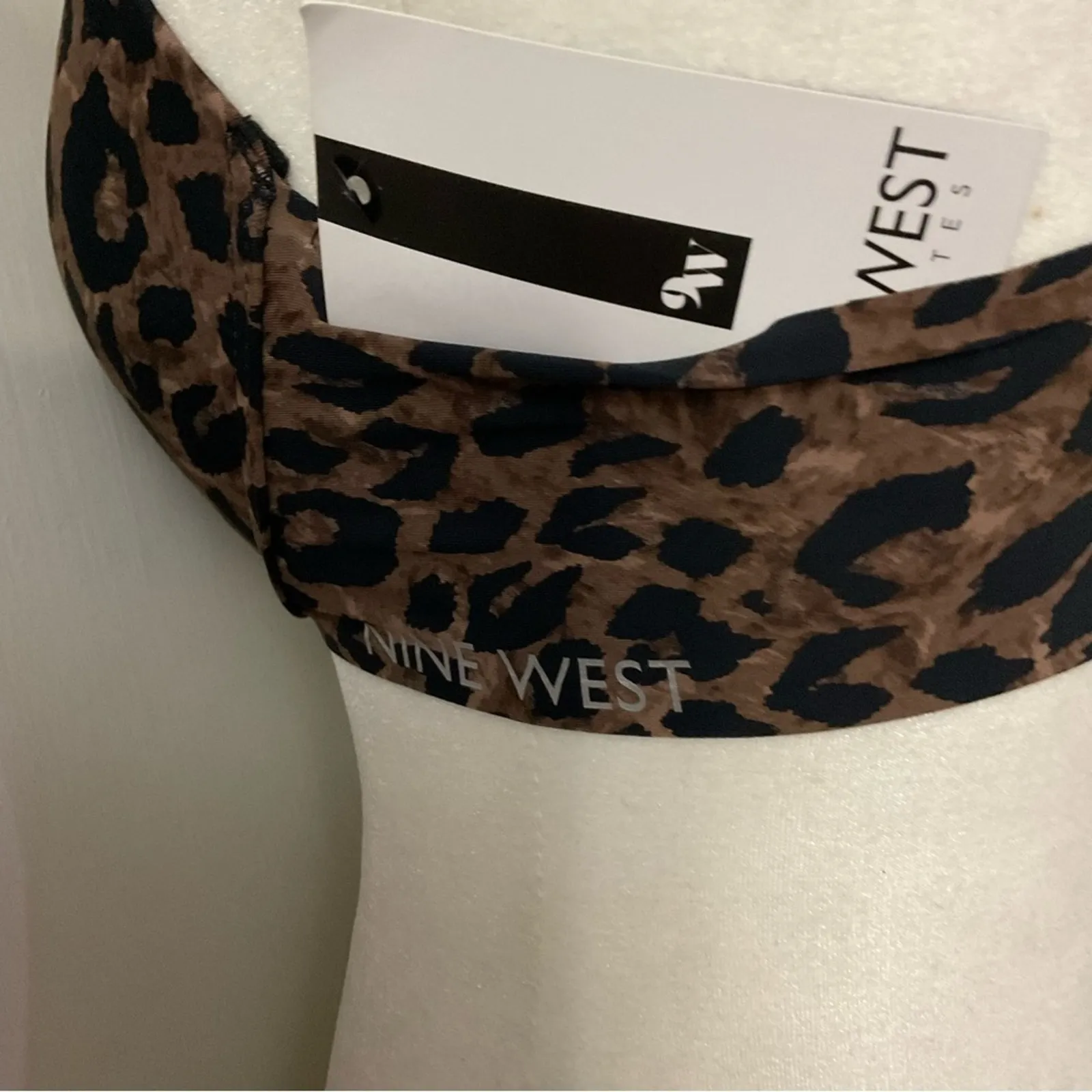 Nine West Intimates Leopard Print Bra 36C NEW  Animal Print Mobwife Dopamine - Image 5